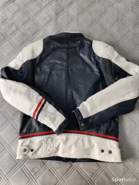 Blouson cuir moto d'occasion Ajouté le : 12/11/2023