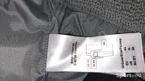 BLOUSON FEMME neuf Ajouté le : 13/03/2024
