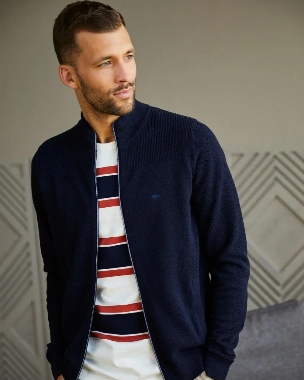 Cardigan à col montant