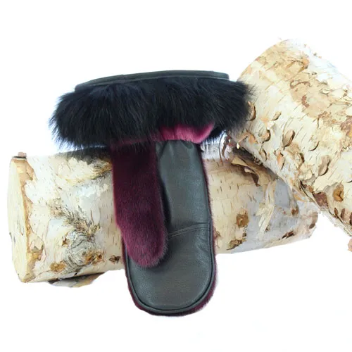 Fourrures Grenier | Mitaine loup marin fuchsia de luxe
