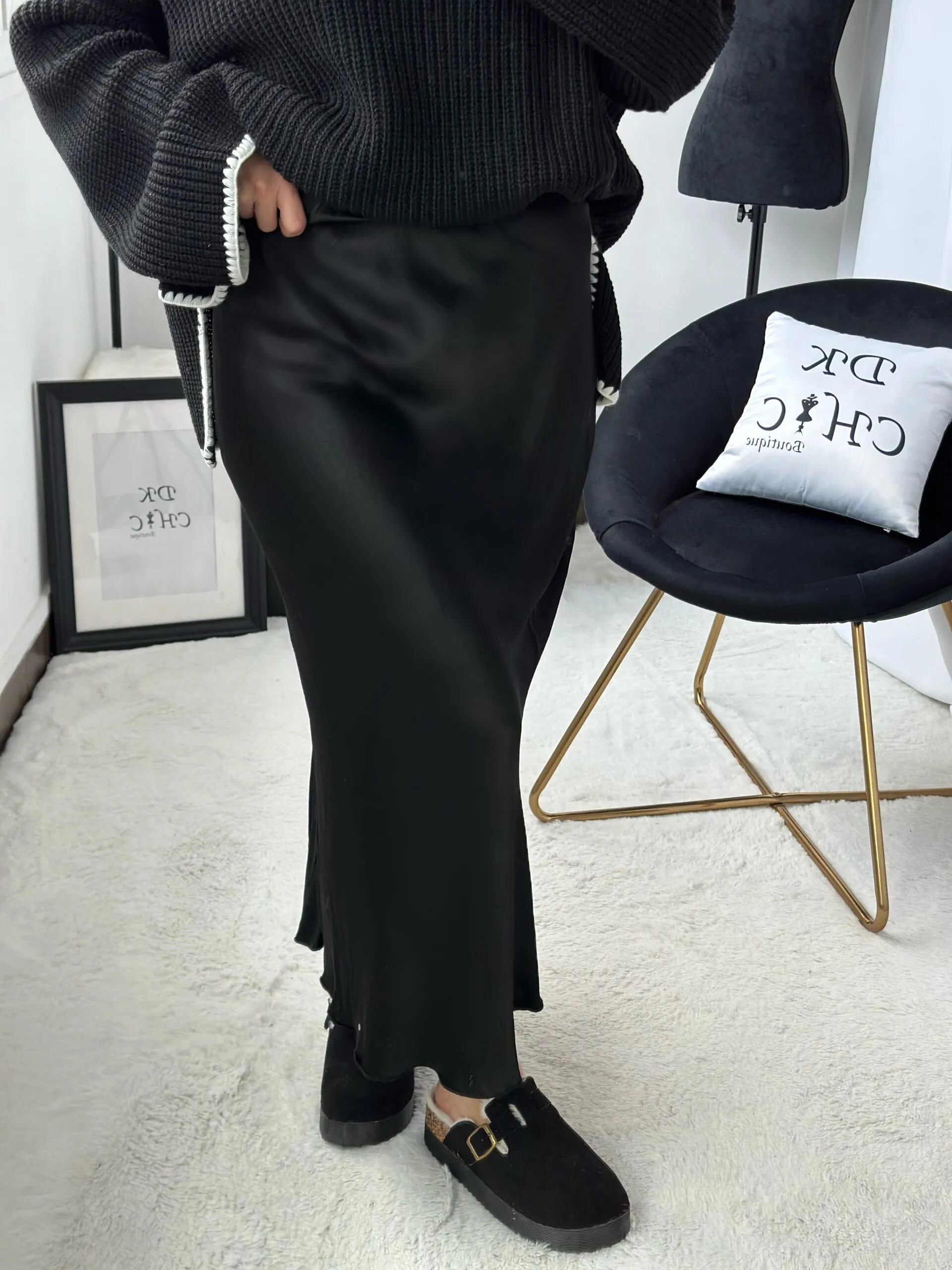 Jupe satinée noir
