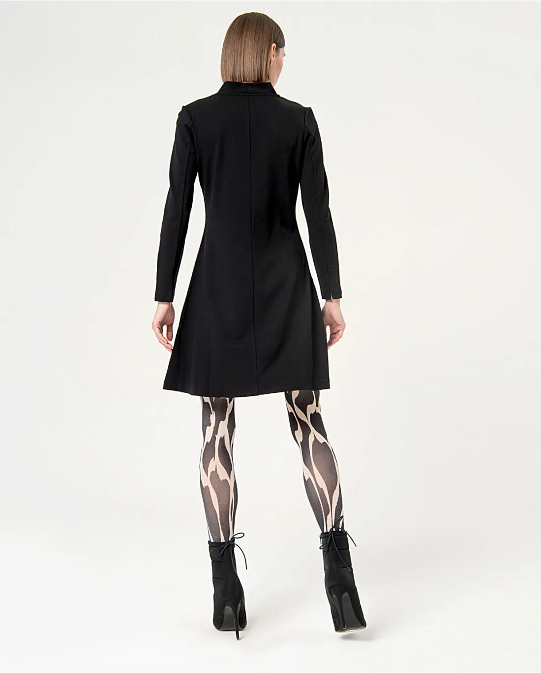 Robe droite et courte élastique Noir