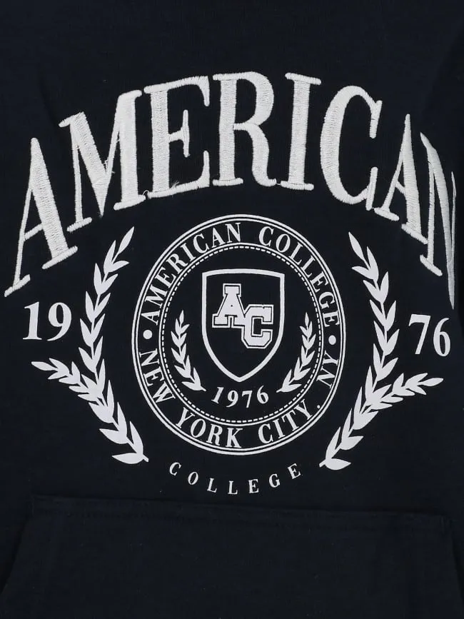 Sweat molletonné brodé bleu marine garçon - American College | wimod