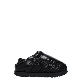 Ugg Slippers and HOOVES Femmes Tissu noir